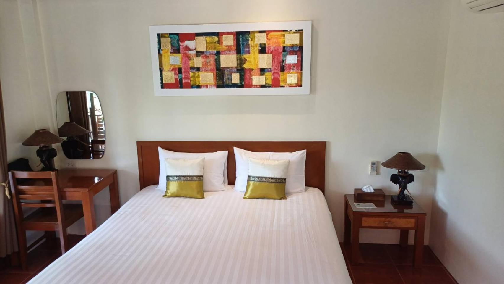 Uthai River Lake Resort Ban Nong Nam Khan Extérieur photo